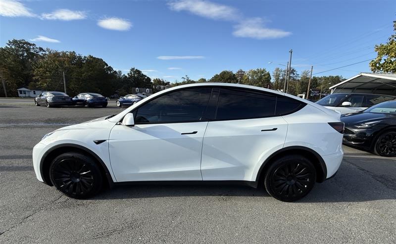 tesla model y 2021 5YJYGDEE7MF183625 image tesla model y 2021 5YJYGDEE7MF183625 image